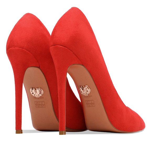 Petit Cadeau Leona - Classic and Sexy Slip on Pumps with 5" High Heels. NEW! - Picture 4 of 8